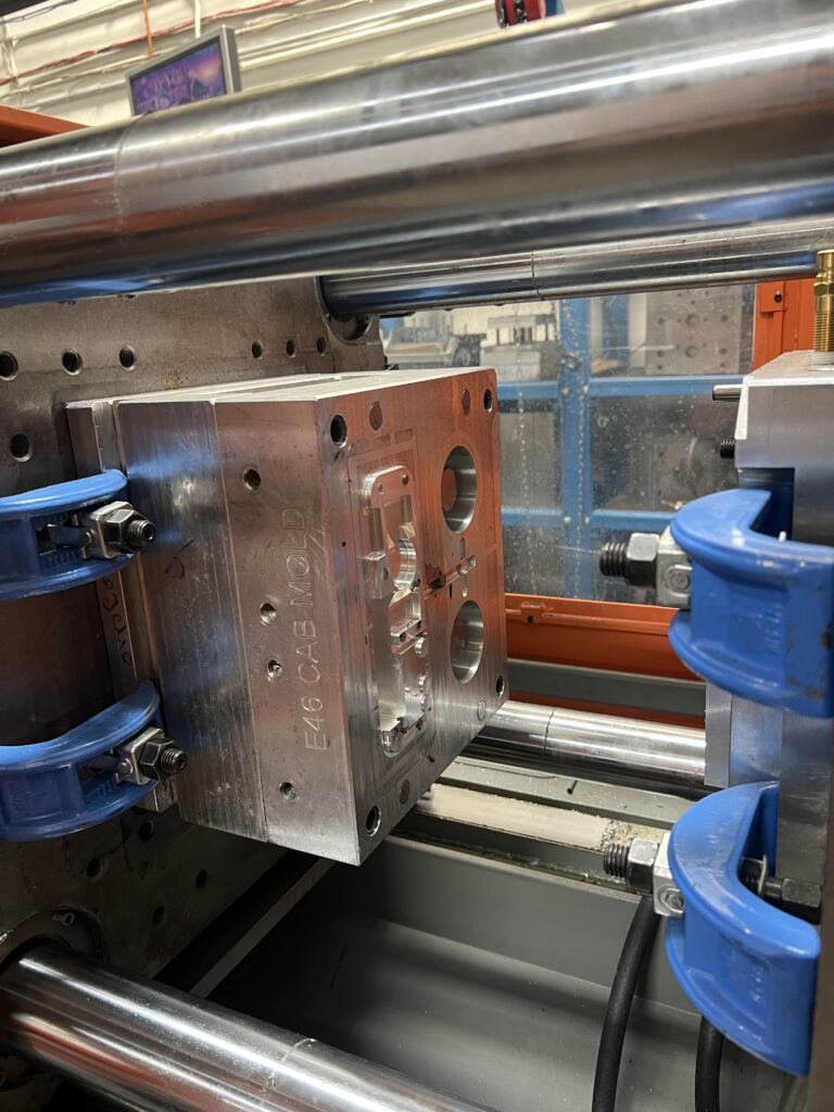 plastic injection molding 